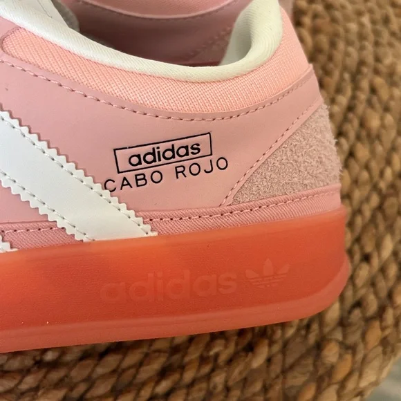 Adidas Cabo Rojo Bad Bunny Gazelle Sneakers 7.5 - Picture 5 of 9